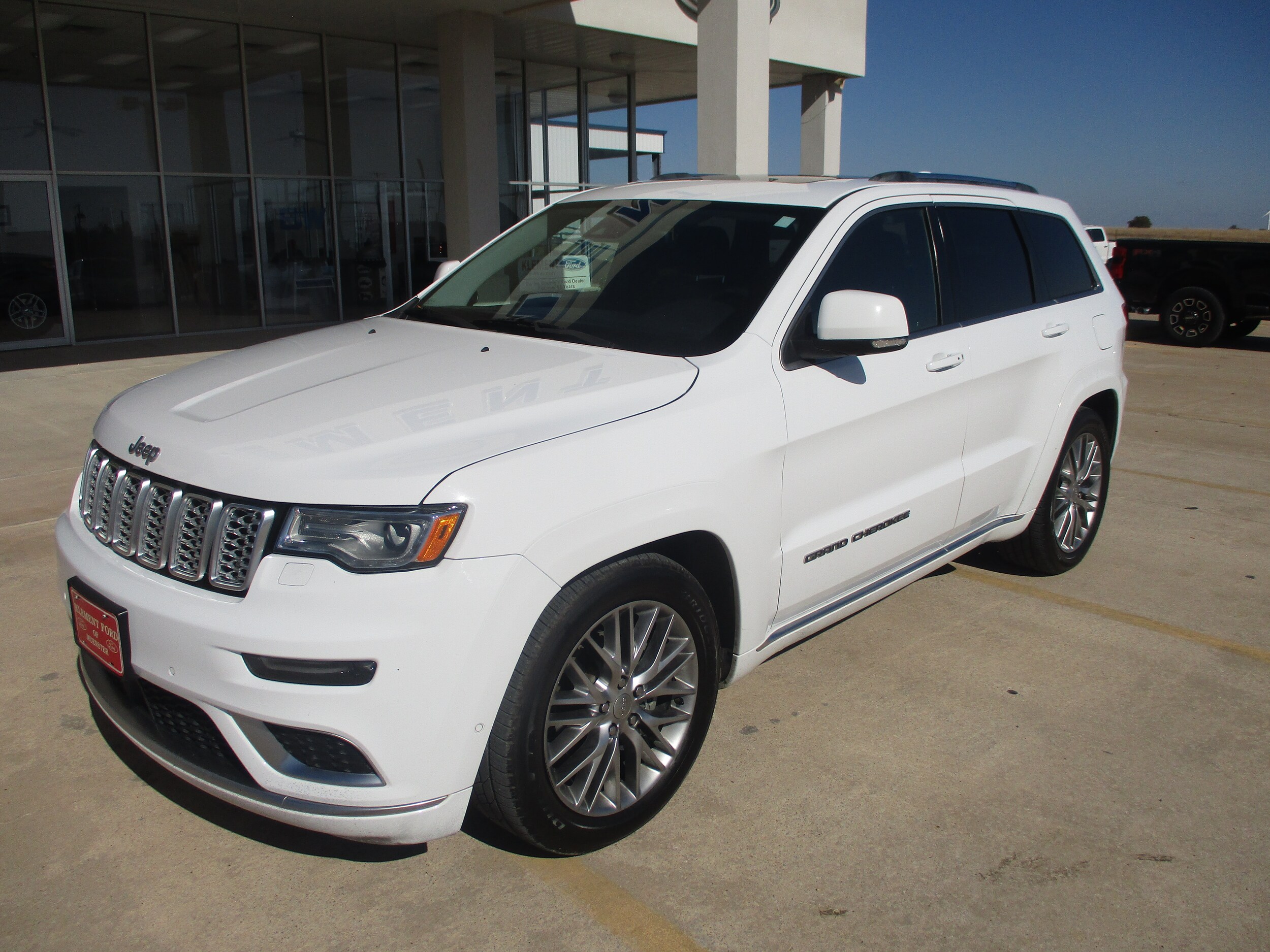 2018 Jeep Grand Cherokee Summit photo 2