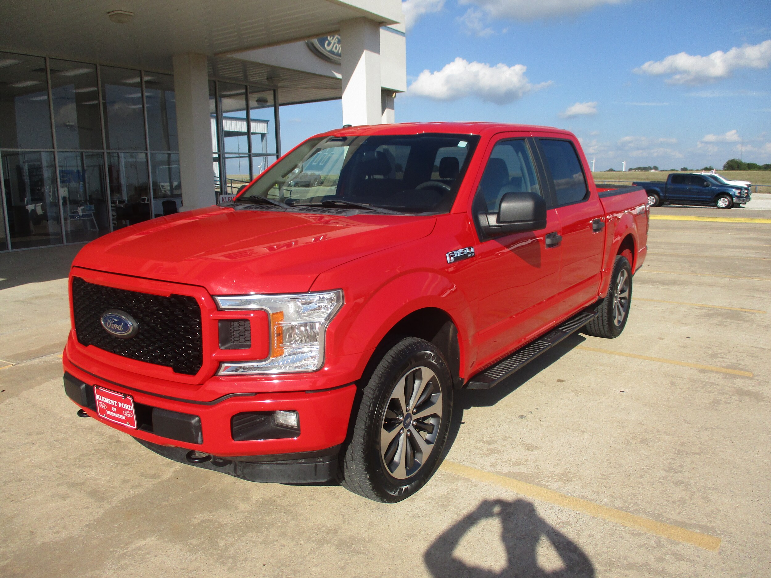 2019 Ford F-150 XL photo 2