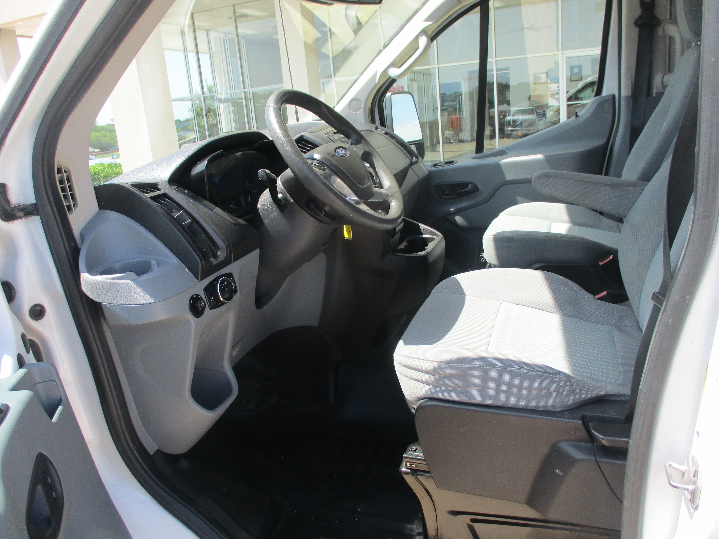 Used 2016 Ford Transit Base with VIN 1FTYR1ZM6GKA90080 for sale in Muenster, TX