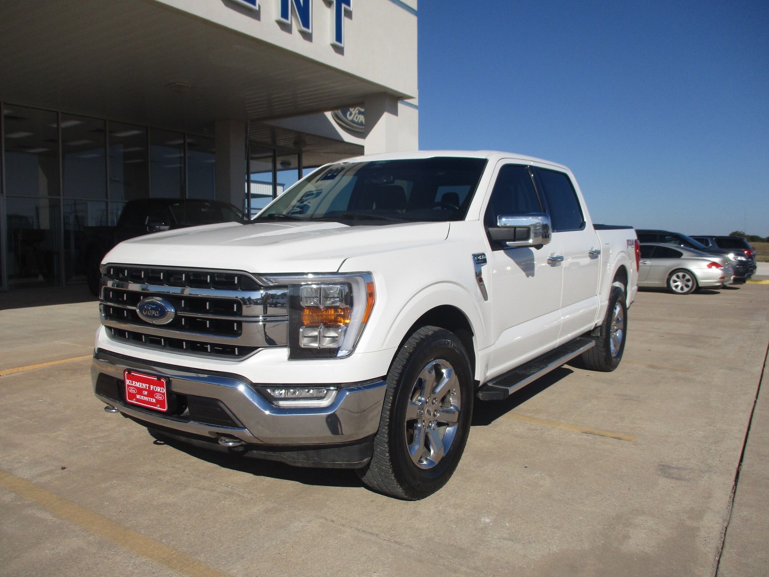 2022 Ford F-150 Lariat photo 2