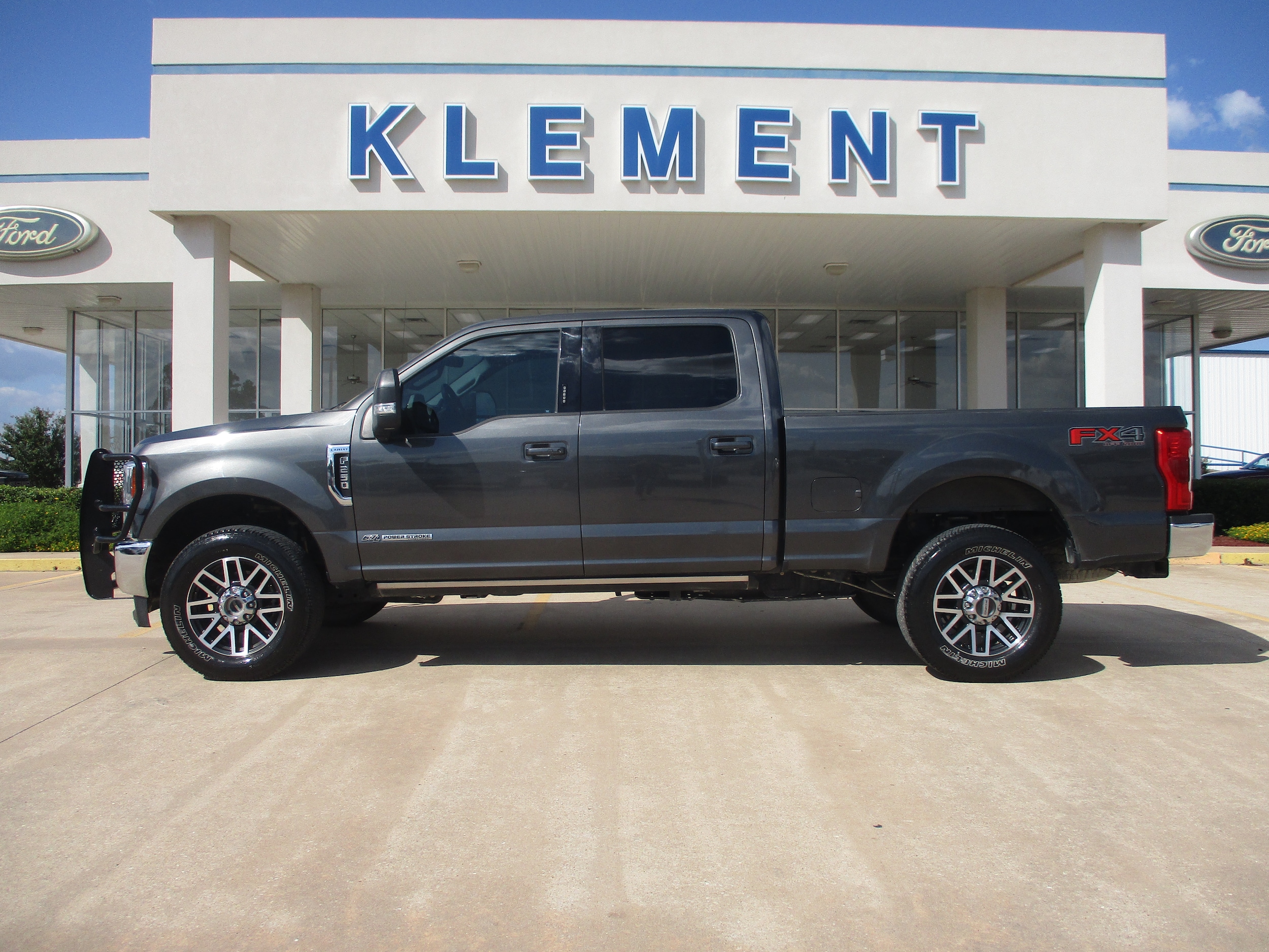 2019 Ford F-250 Super Duty Lariat's photo