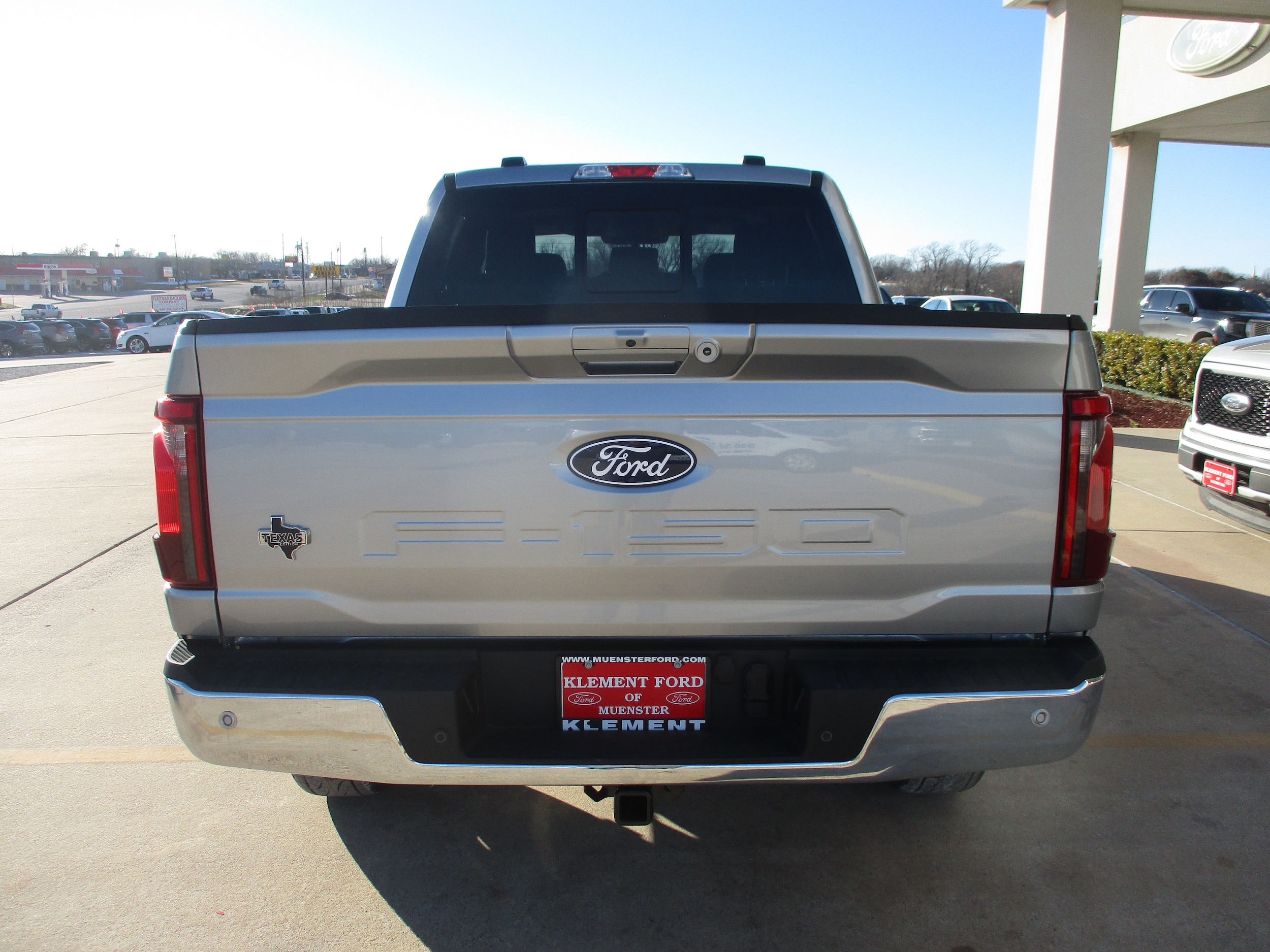 2025 Ford F-150 XLT photo 4