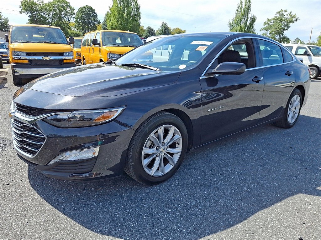2023 Chevrolet Malibu 1LT photo 3