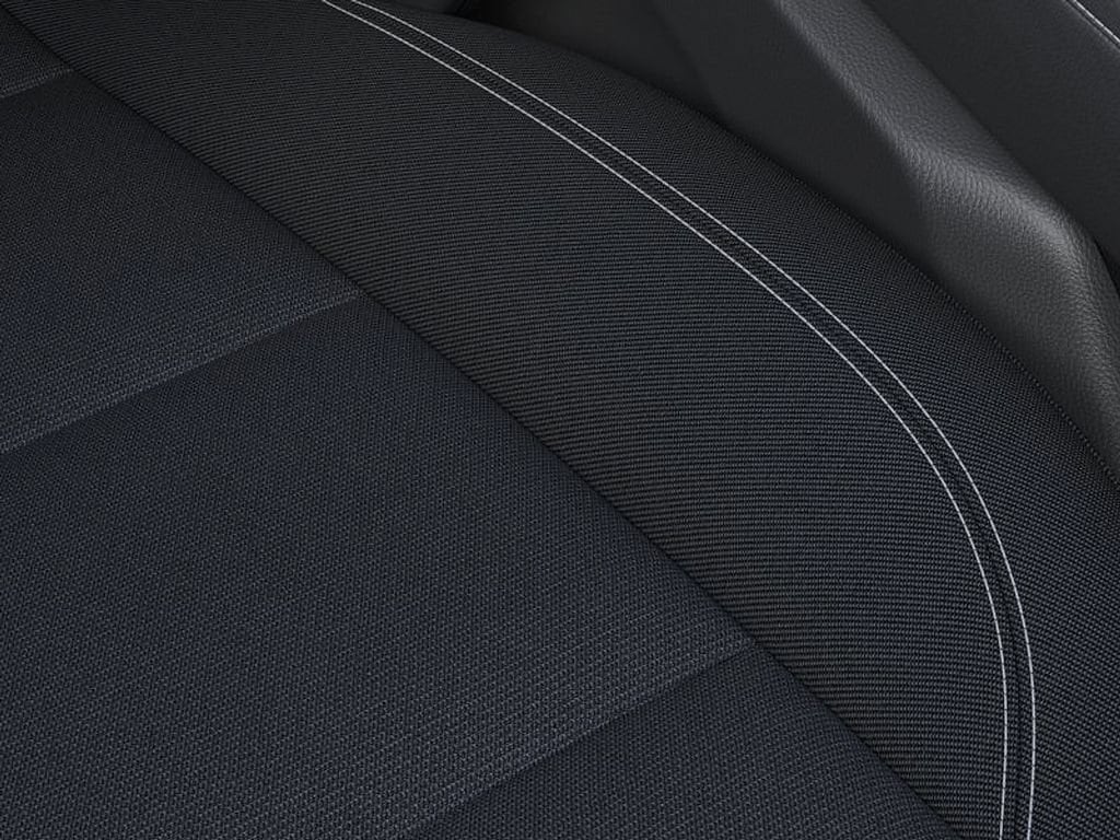 2027 Chevrolet Traverse LT - Photo 21