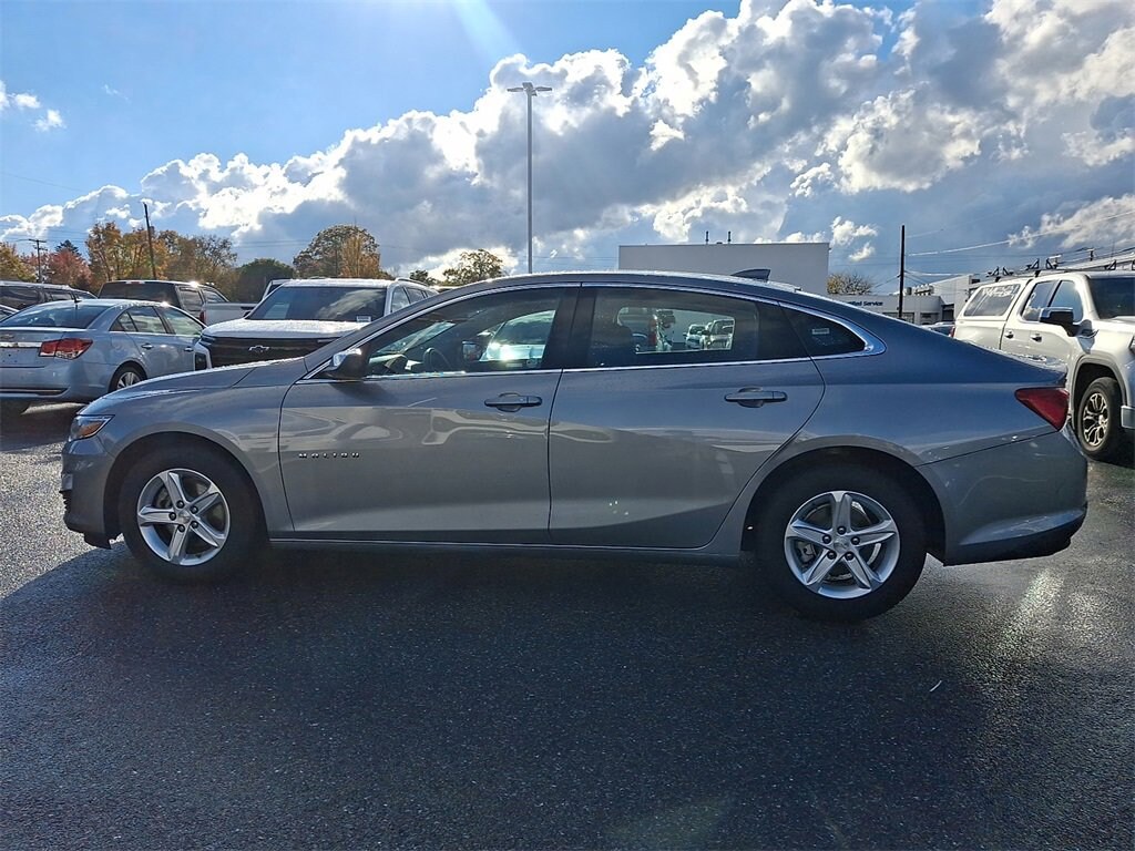 Used 2024 Chevrolet Malibu 1LT Sedan
