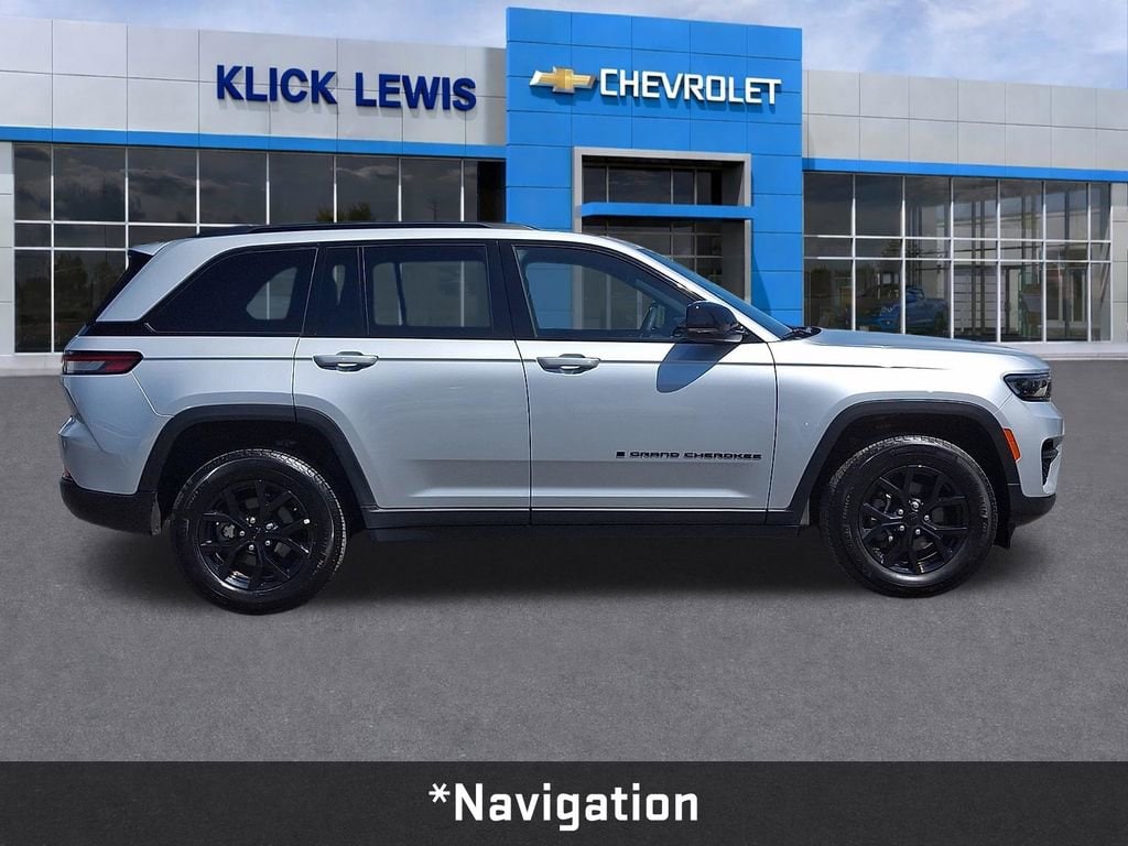 2025 Jeep Grand Cherokee Altitude - Photo 9