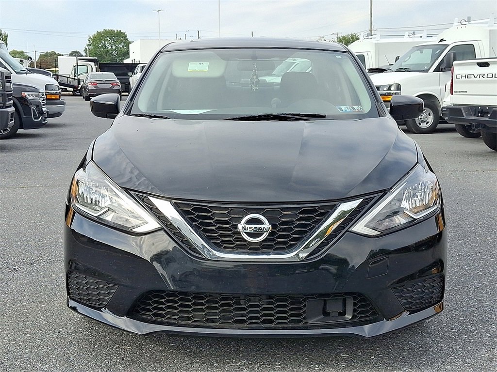 2019 Nissan Sentra SV photo 2