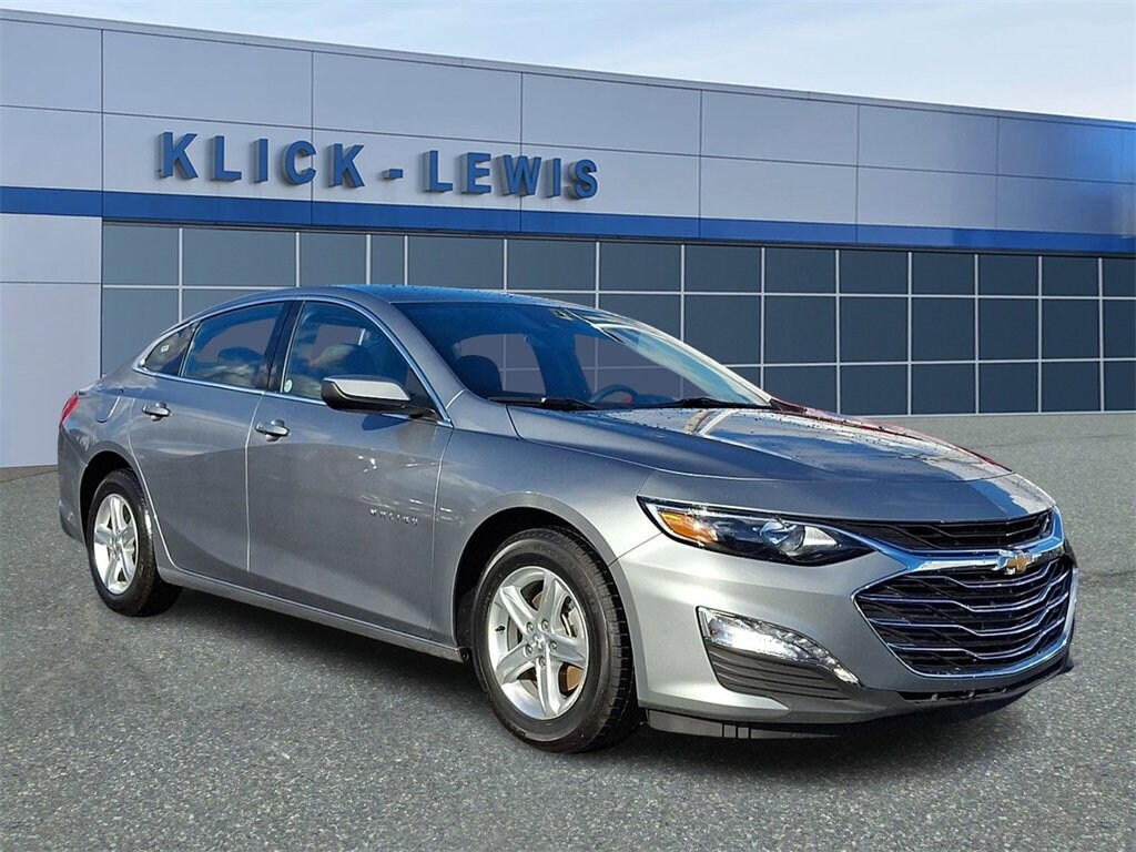 Used 2024 Chevrolet Malibu 1LT Sedan