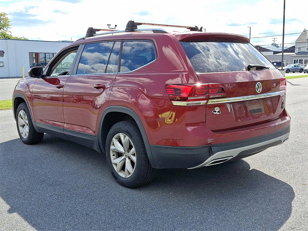 2018 Volkswagen Atlas S photo 3