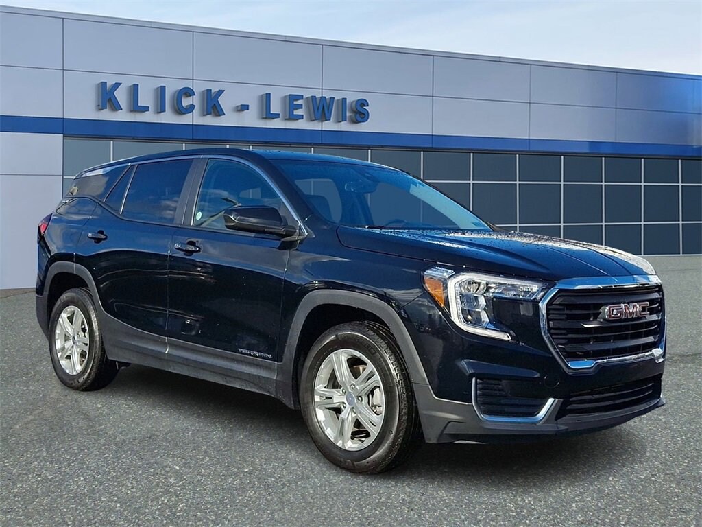 Used 2024 GMC Terrain SLE SUV