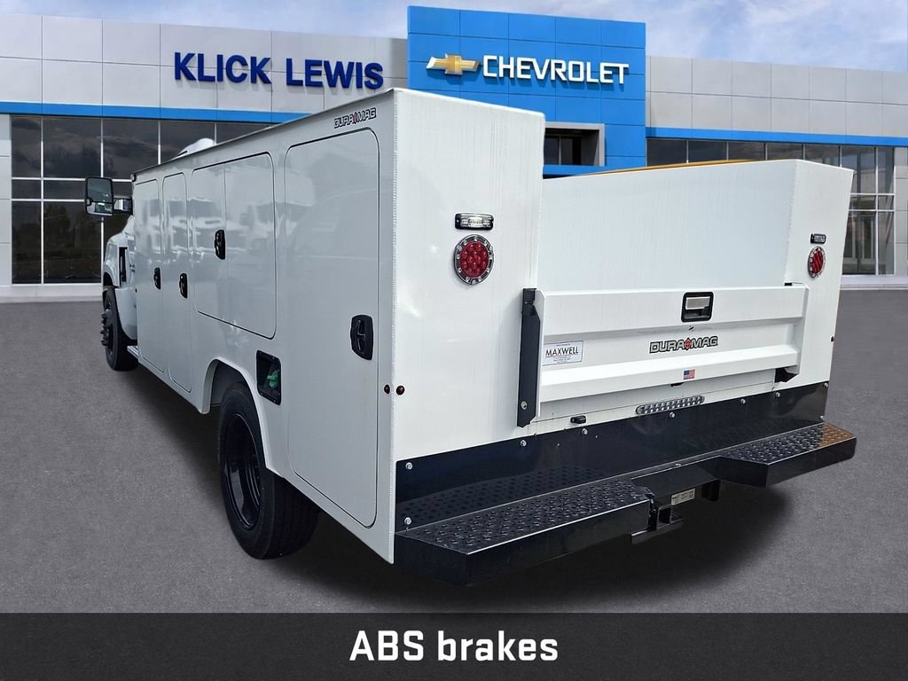 New 2024 Chevrolet Silverado 5500 HD LT Truck