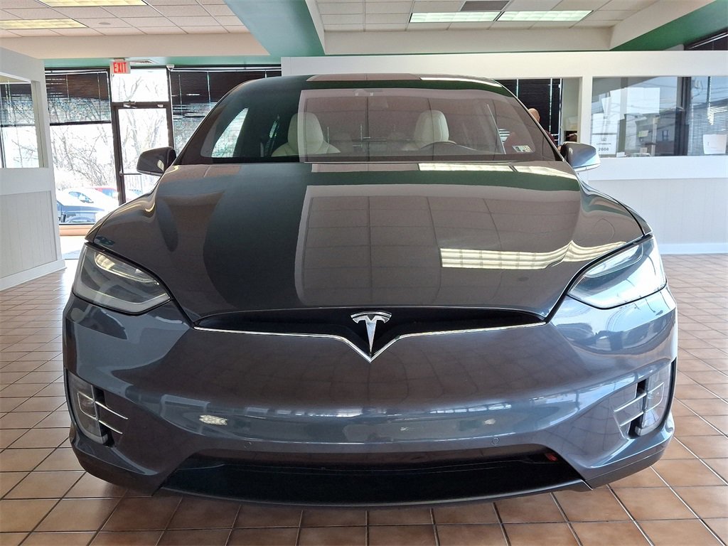 2016 Tesla Model X P90D photo 2