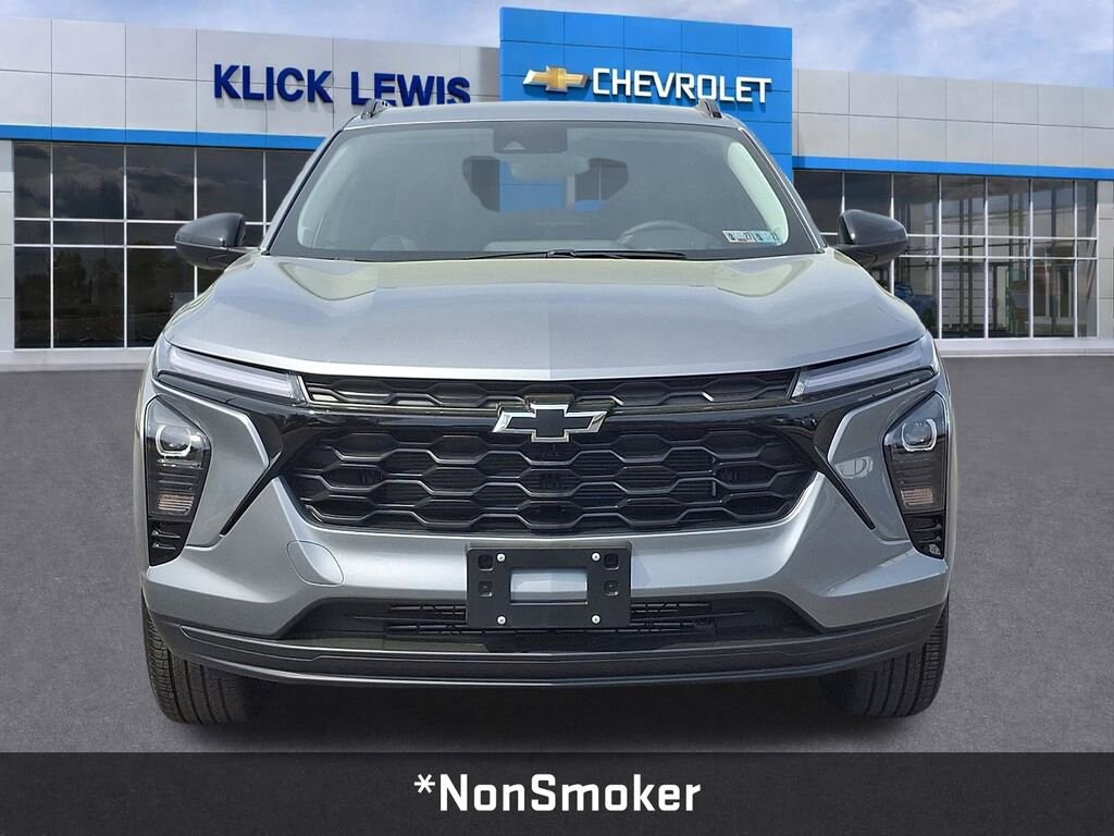 Used 2026 Chevrolet Trax LT SUV
