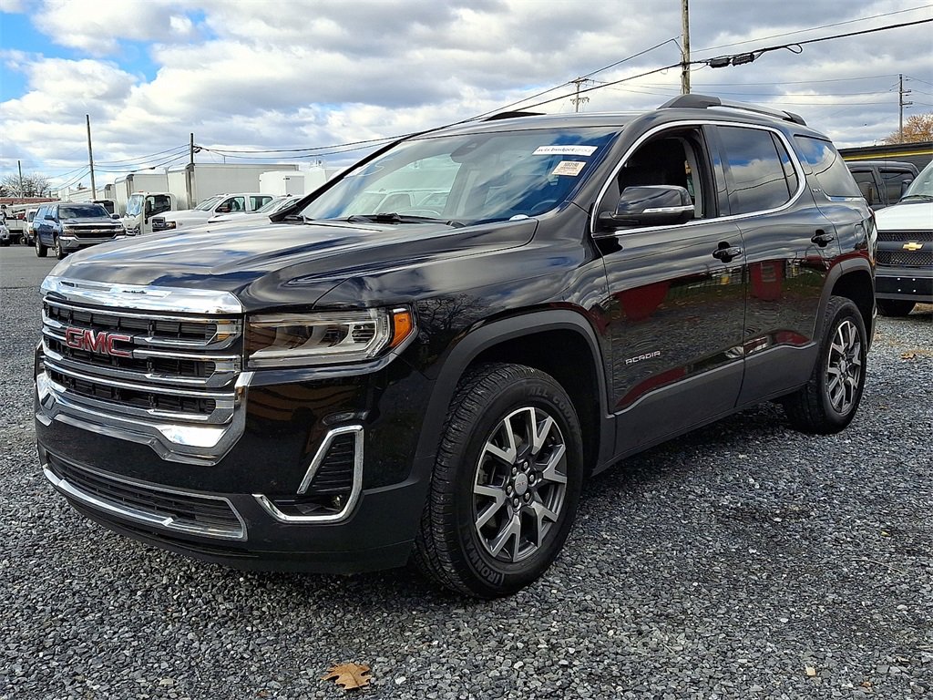 2023 Gmc Acadia SLT photo 2
