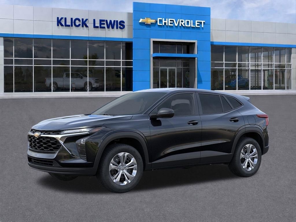 New 2026 Chevrolet Trax LS SUV