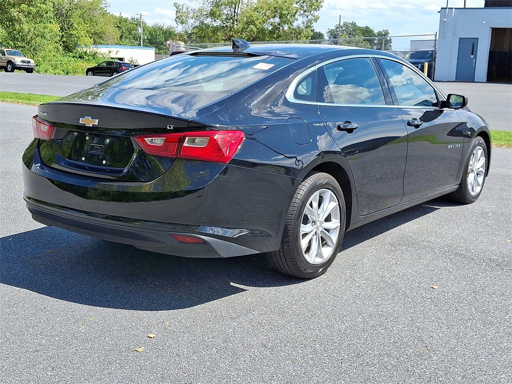 2023 Chevrolet Malibu 1LT photo 3