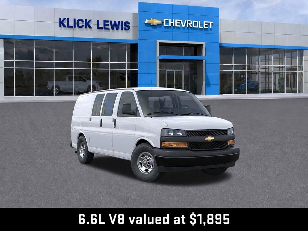 2026 Chevrolet Express 2500 Work Van HD's photo