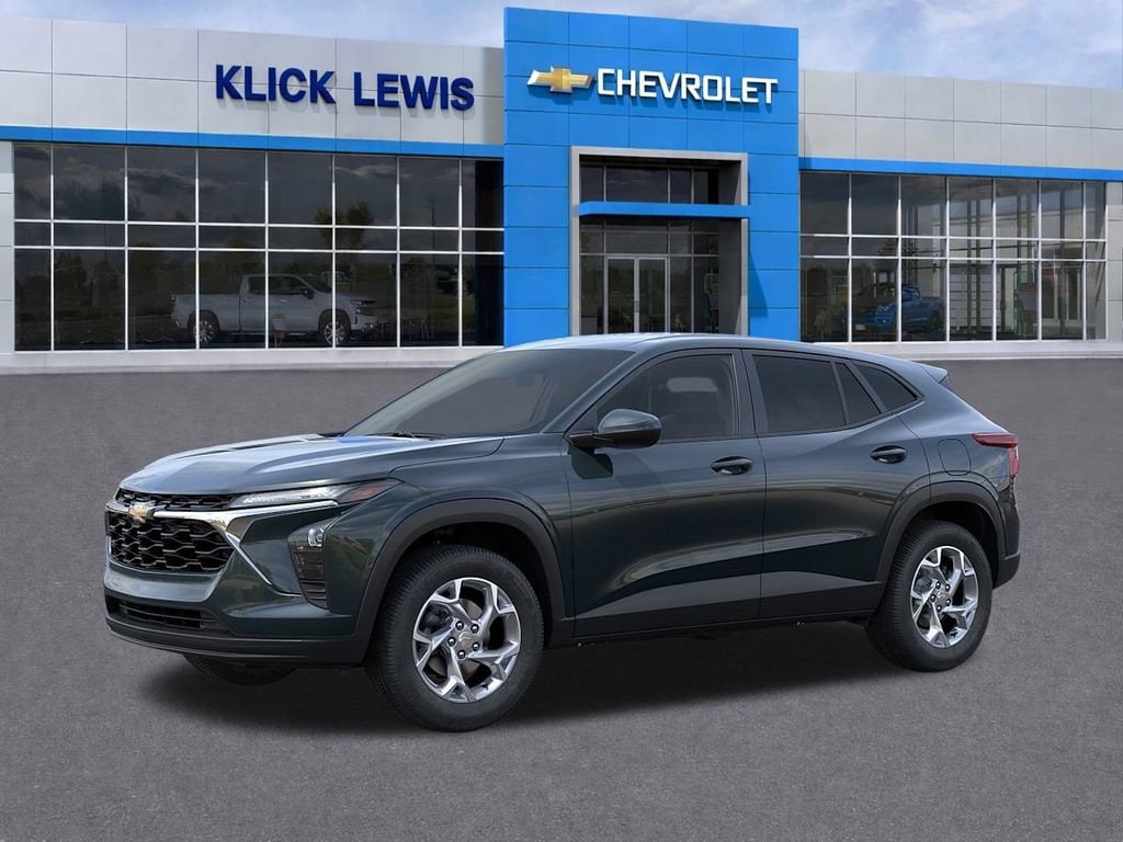 New 2026 Chevrolet Trax LS SUV