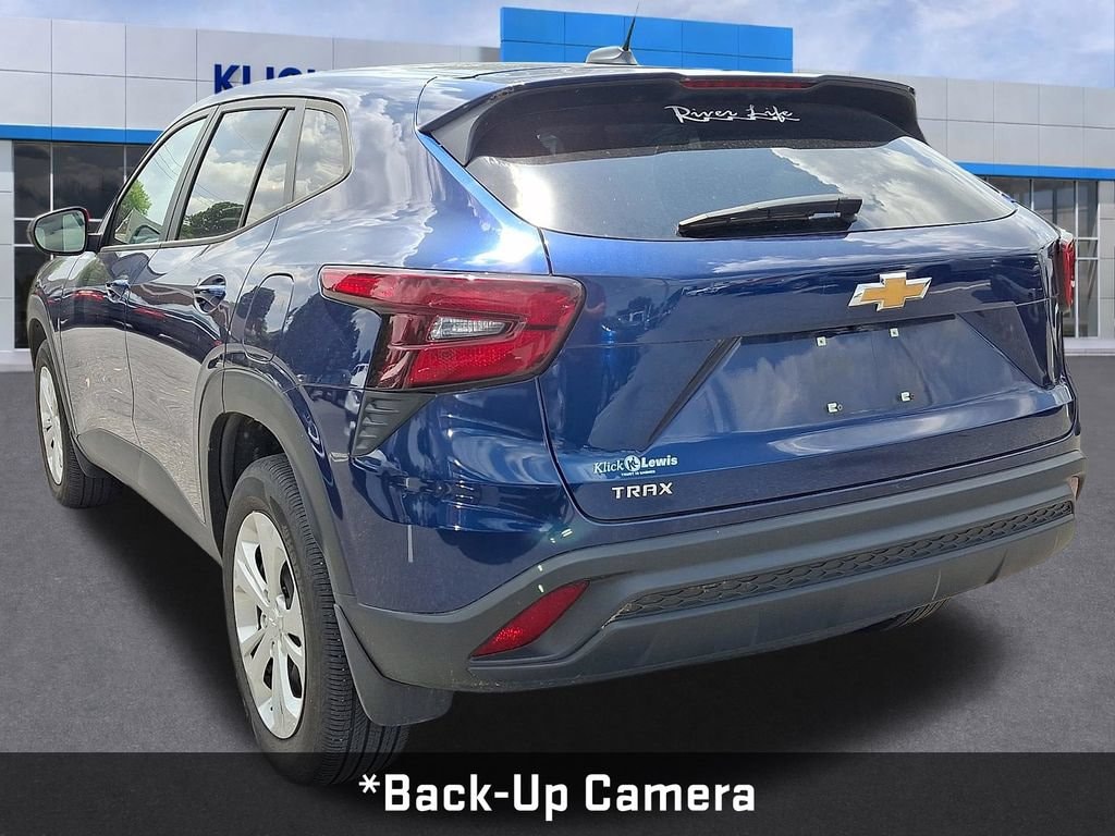 Used 2024 Chevrolet Trax LS SUV