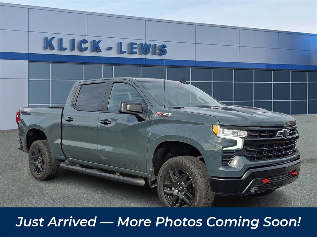 Used 2025 Chevrolet Silverado 1500 LT Trail Boss Truck Crew Cab