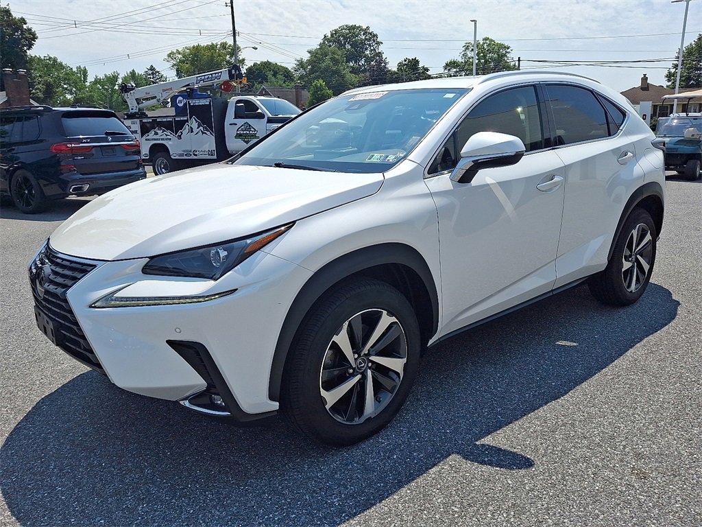 2021 Lexus NX 300 photo 3