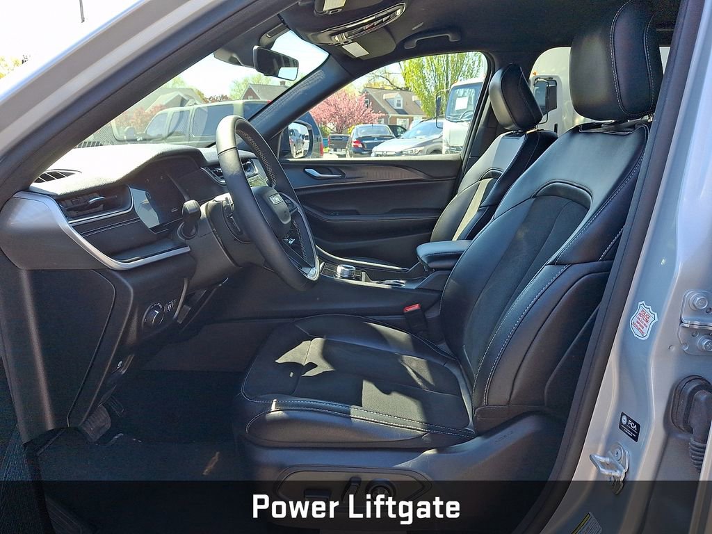 2025 Jeep Grand Cherokee Altitude - Photo 17