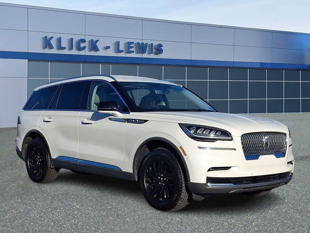 2021 Lincoln Aviator Base's photo