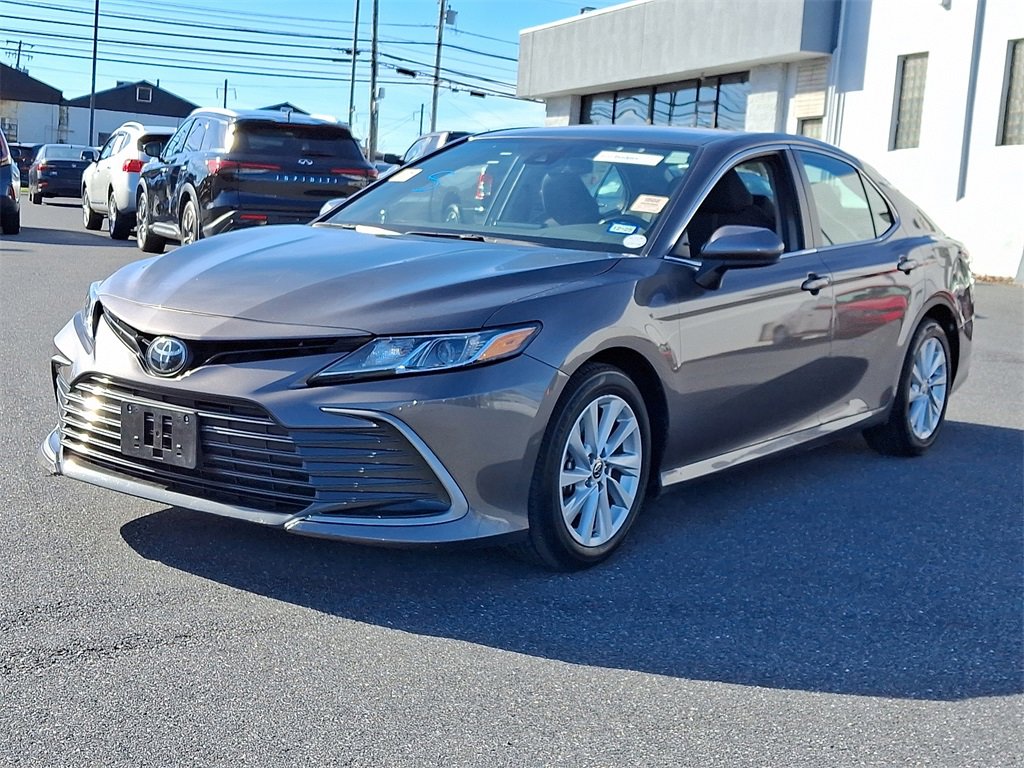 2024 Toyota Camry LE photo 2