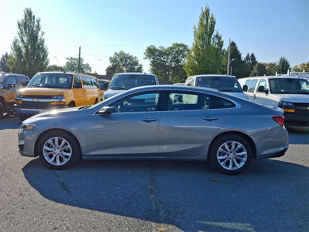 2024 Chevrolet Malibu 1LT photo 3