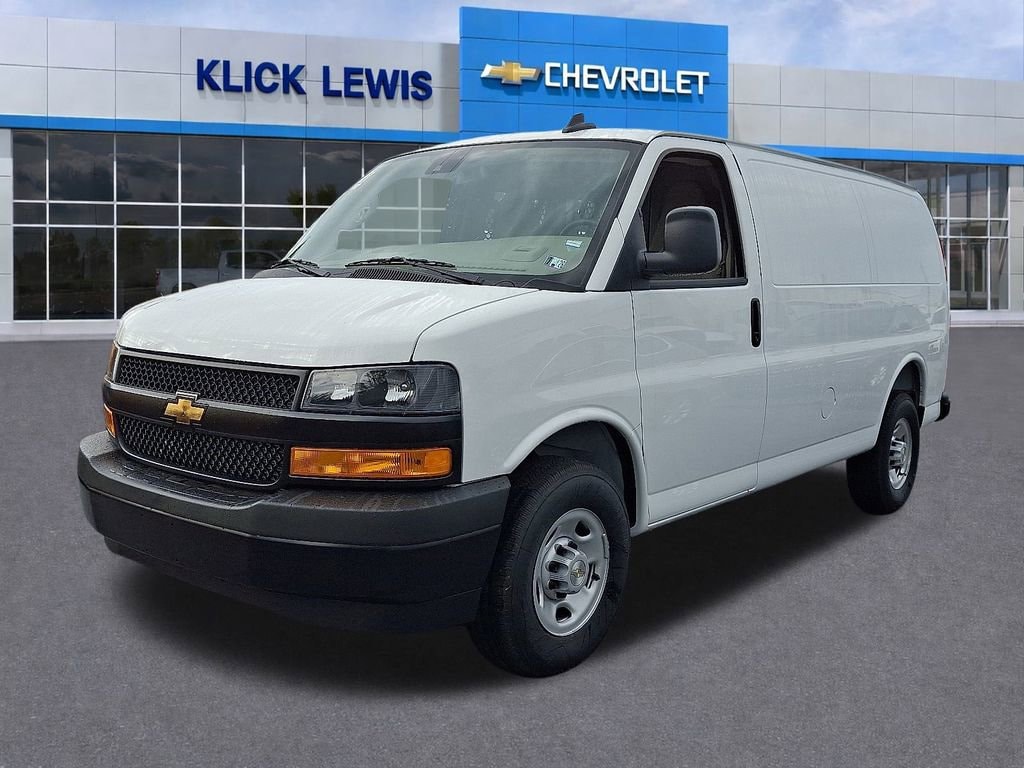 New 2025 Chevrolet Express Cargo 3500 WT Van