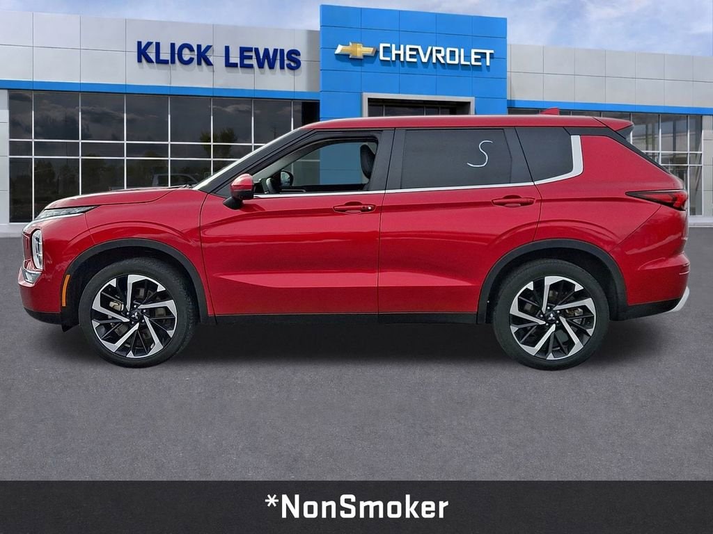 Used 2024 Mitsubishi Outlander SE SUV