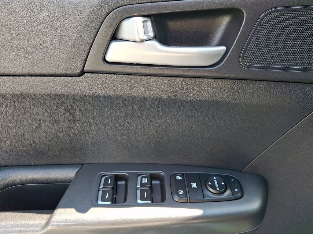 2018 Kia Sportage LX - Photo 14