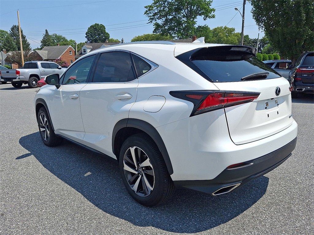 2021 Lexus NX 300 photo 4