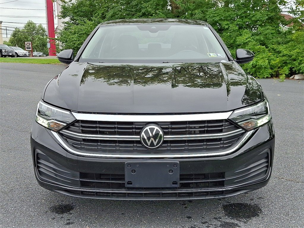 2024 Volkswagen Jetta S photo 2