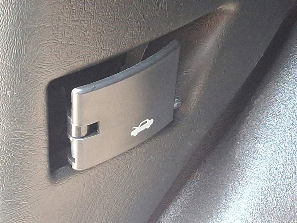 2025 Chevrolet Express Cargo Work Van - Photo 13