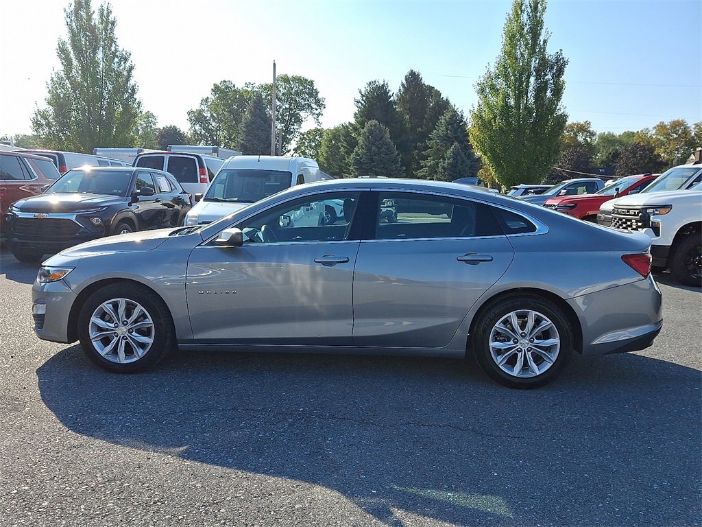 2023 Chevrolet Malibu 1LT photo 4
