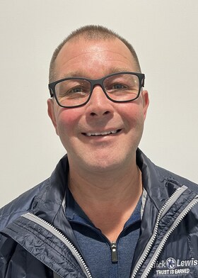 Staff member RICHARD DEPUGH from ID_2e0f8f6e0737