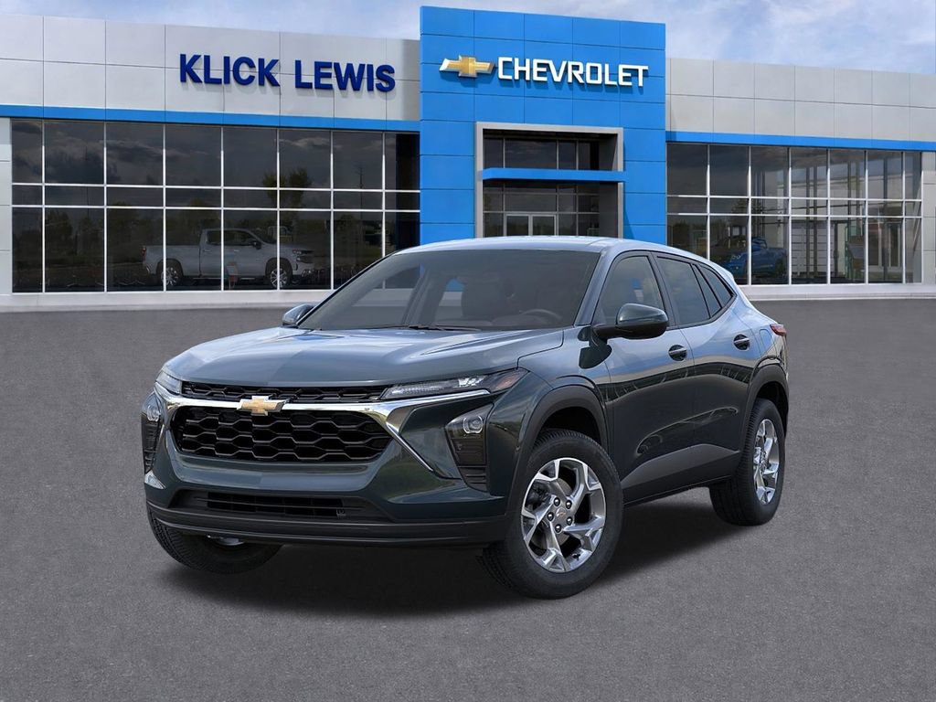 2026 Chevrolet Trax LS - Photo 6