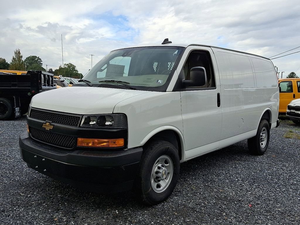 New 2025 Chevrolet Express Cargo 3500 WT Van