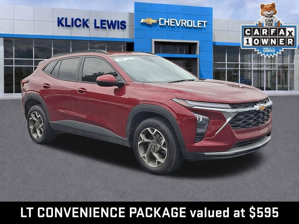 2025 Chevrolet Trax LT's photo