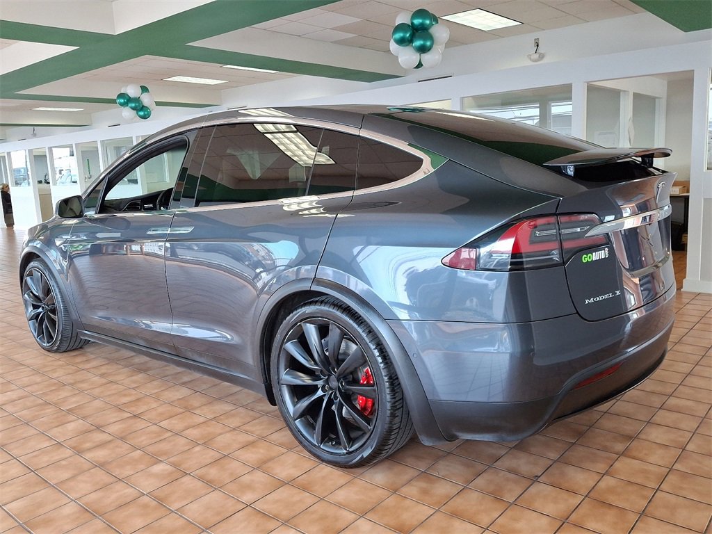 2016 Tesla Model X P90D photo 4
