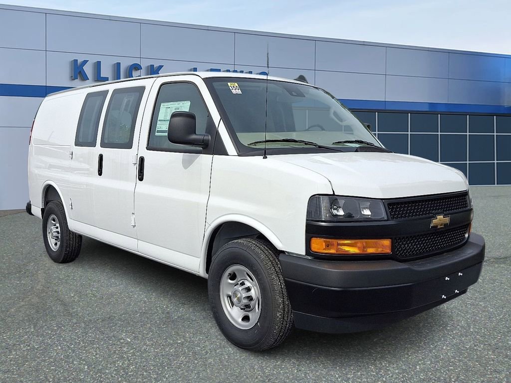2025 Chevrolet Express Cargo Work Van's photo