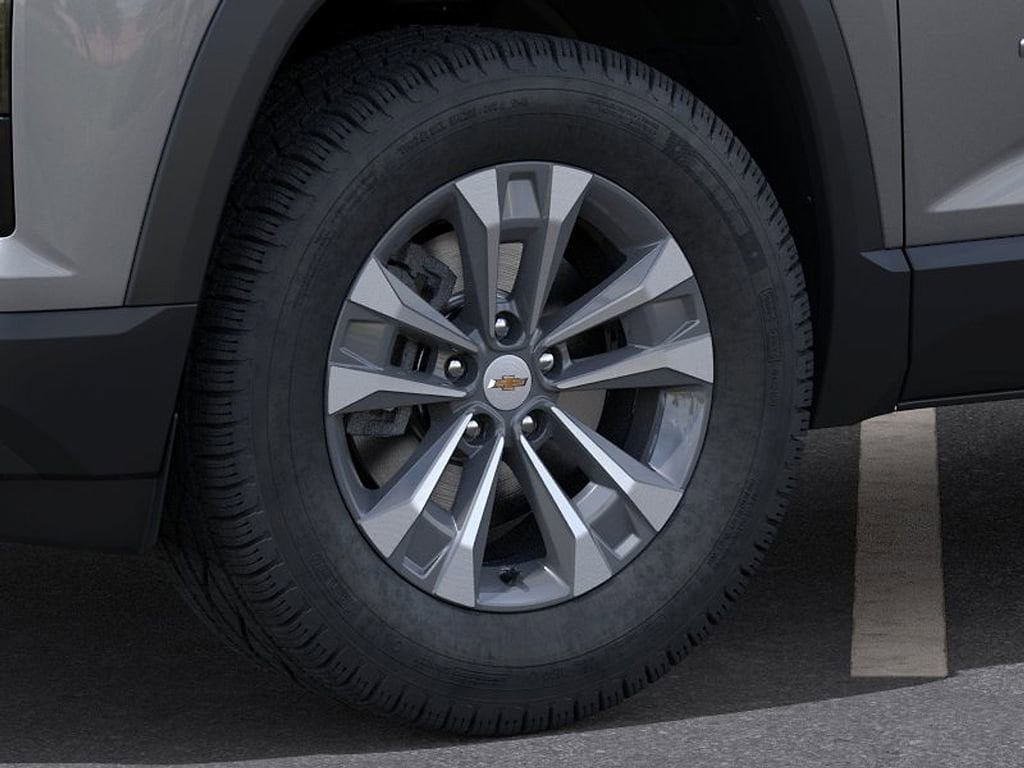 2026 Chevrolet Equinox LT - Photo 9