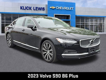 2023 Volvo S90 Plus Sedan