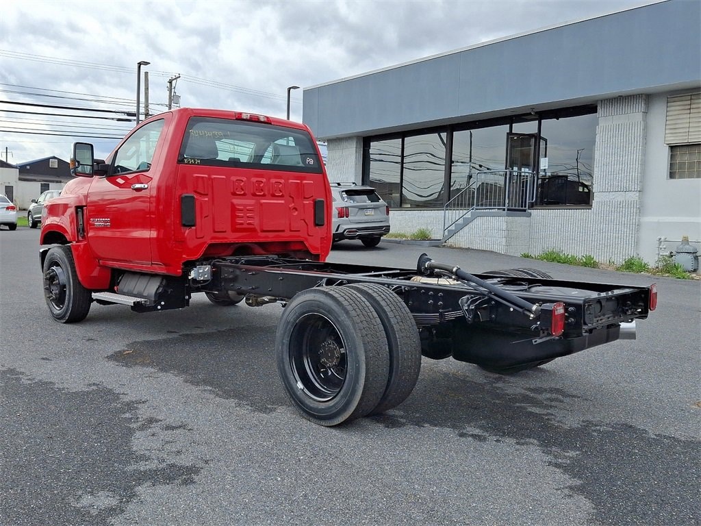 New 2024 Chevrolet Silverado 5500 HD LT Truck