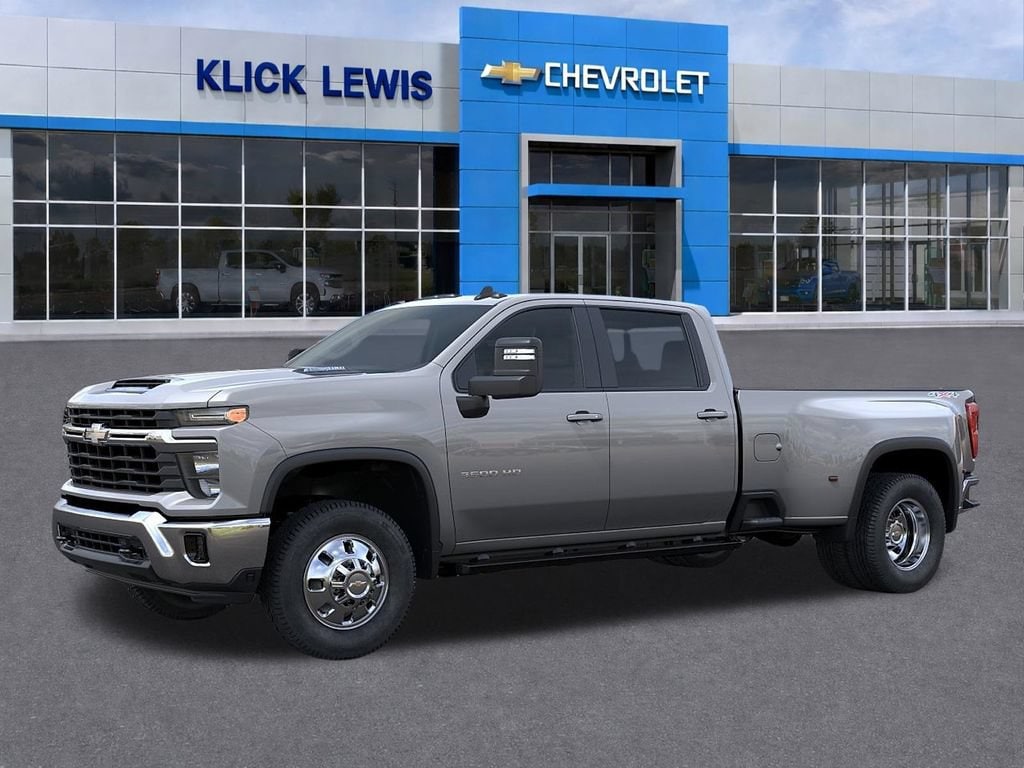 2026 Chevrolet Silverado 3500 HD LT - Photo 2