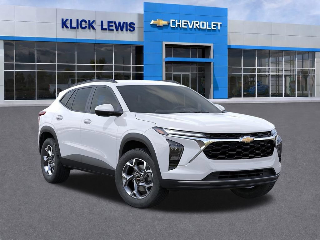 2026 Chevrolet Trax LT - Photo 7