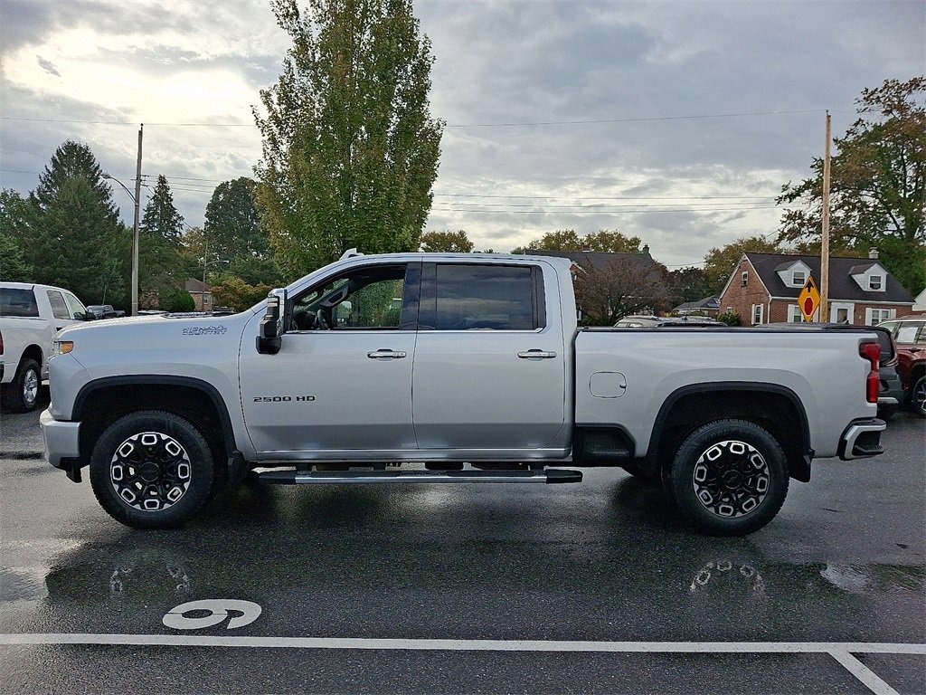 Used 2022 Chevrolet Silverado 2500 HD High Country Truck Crew Cab