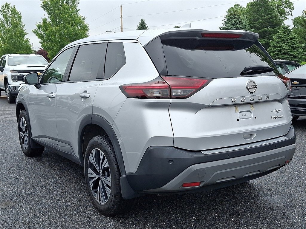 2022 Nissan Rogue SV photo 4
