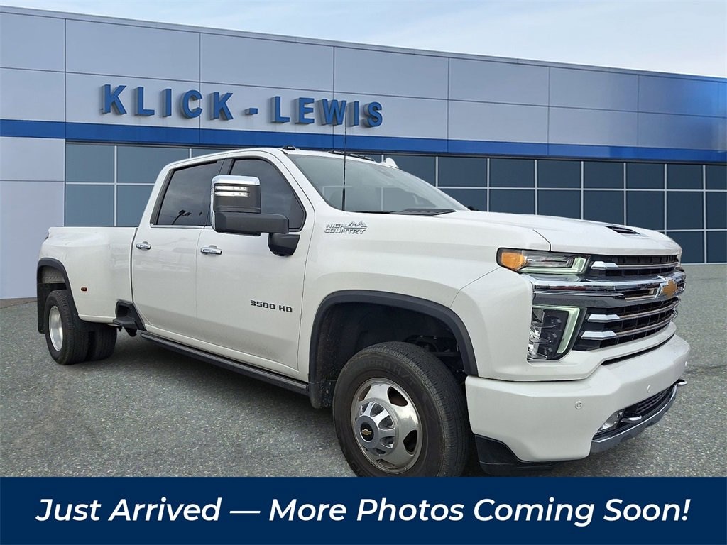 Used 2023 Chevrolet Silverado 3500 HD High Country Truck Crew Cab